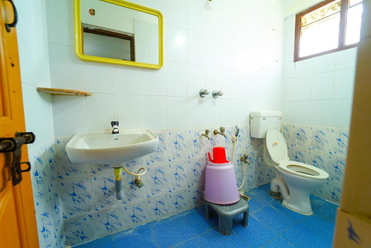Amogha Residency Hotel Мисор Екстериор снимка